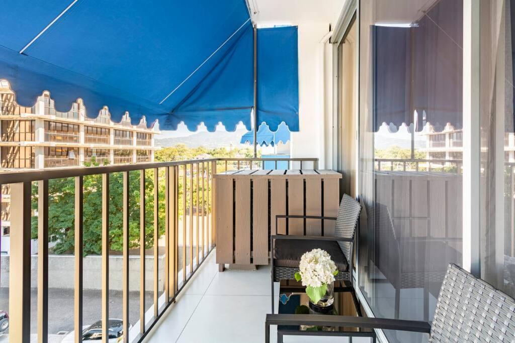 City Edge La Vie Кингстън Екстериор снимка